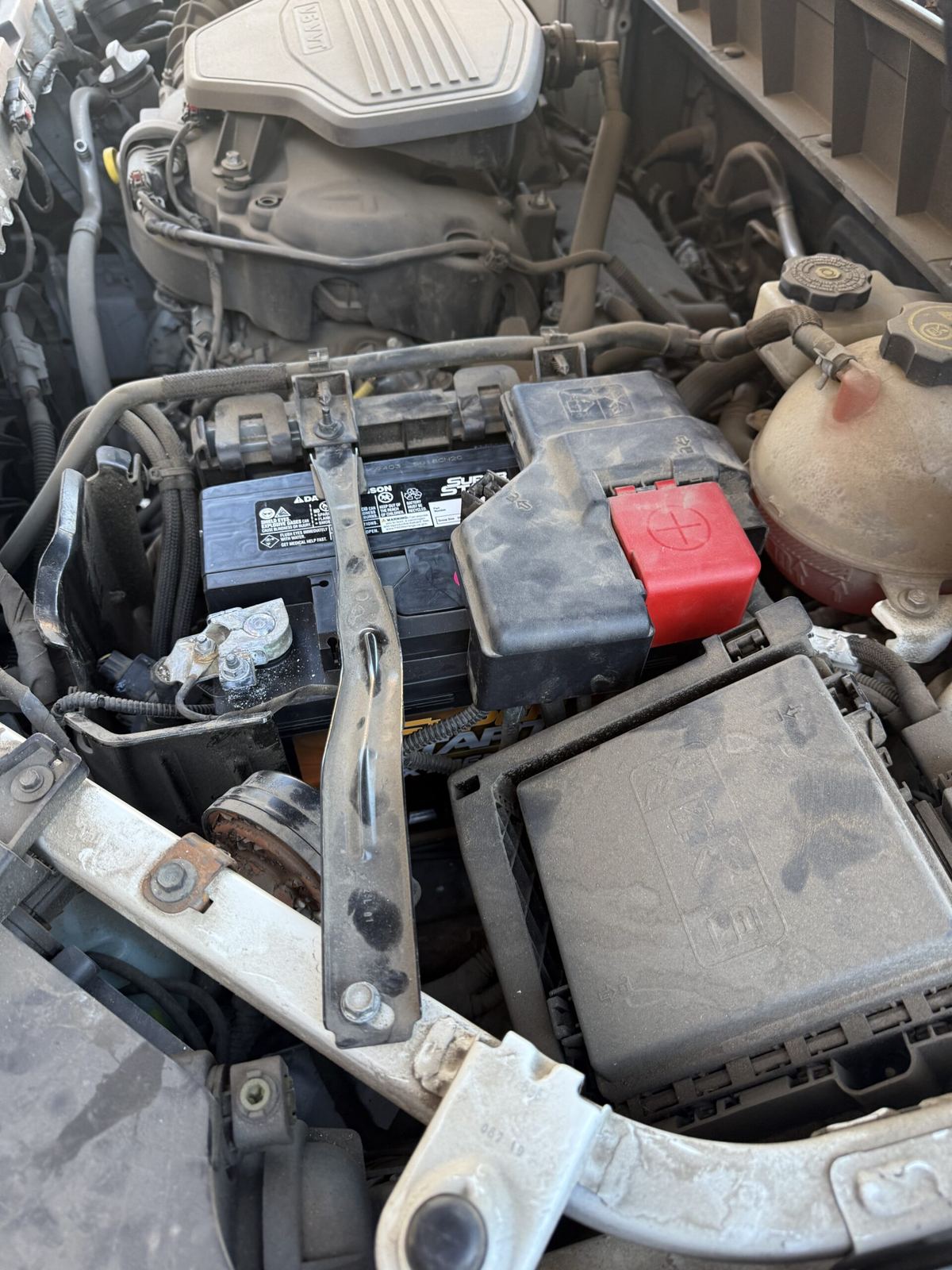 Mobile battery replacement in Gold Canyon Arizona