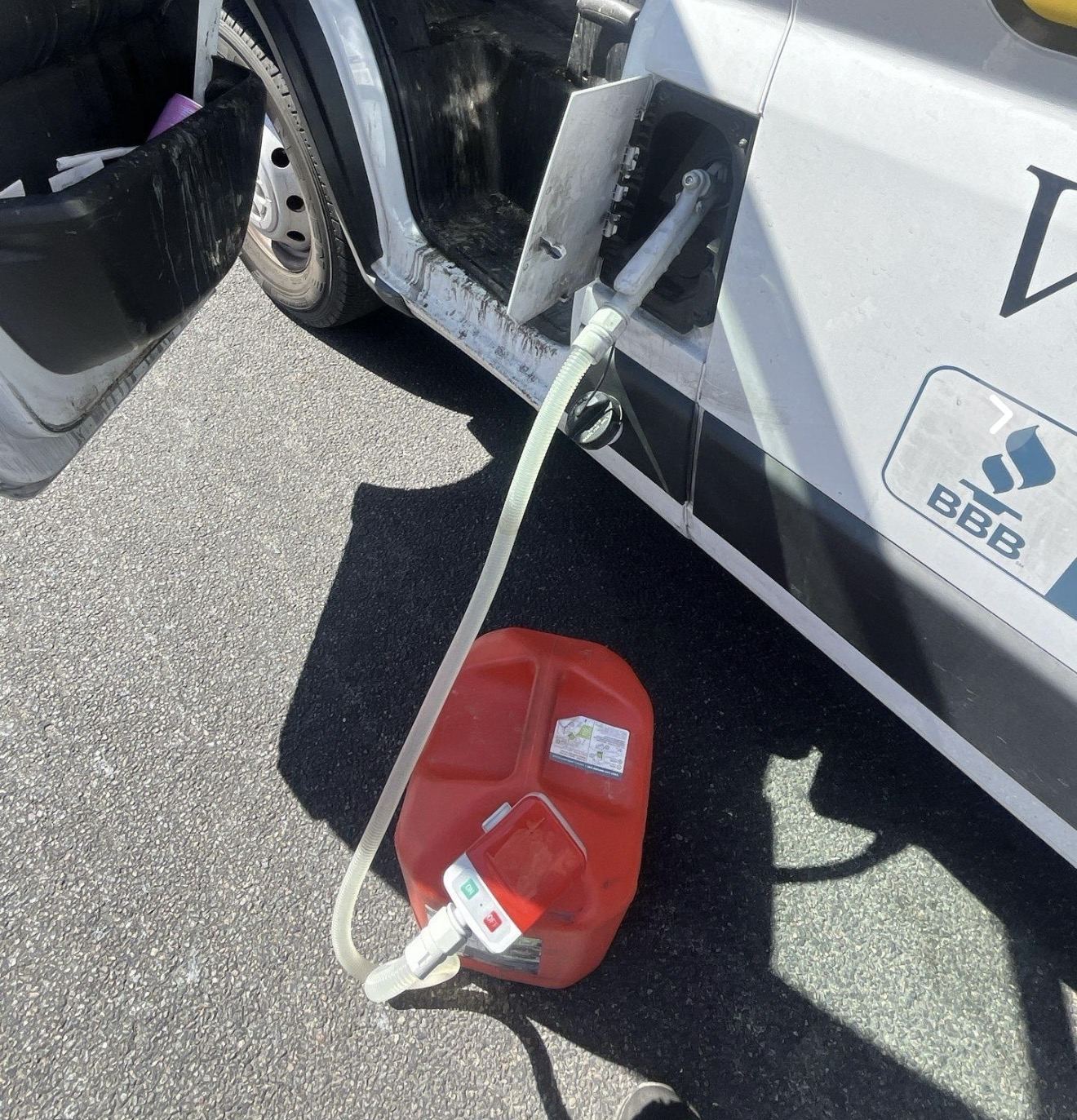 Emergency fuel delivery roadside assistance in San Tan Valley AZ